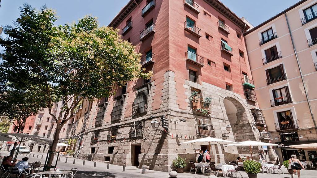 Concepcion Jeronima Apartment Madrid Bagian luar foto